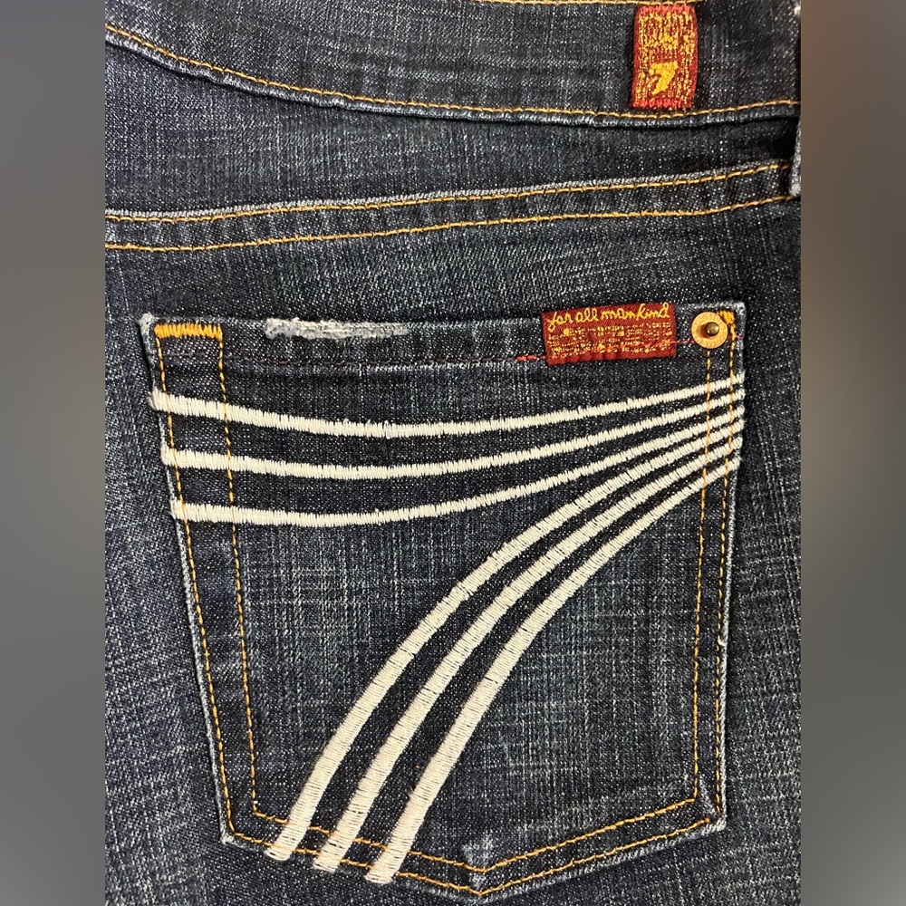 7 For All Mankind DOJO sz 30 Dark Denim with White Stitching EUC